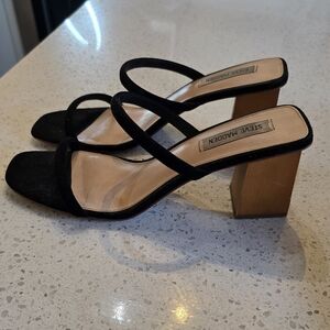 Steve Madden Black Women's Shoes With Wood Block Heel